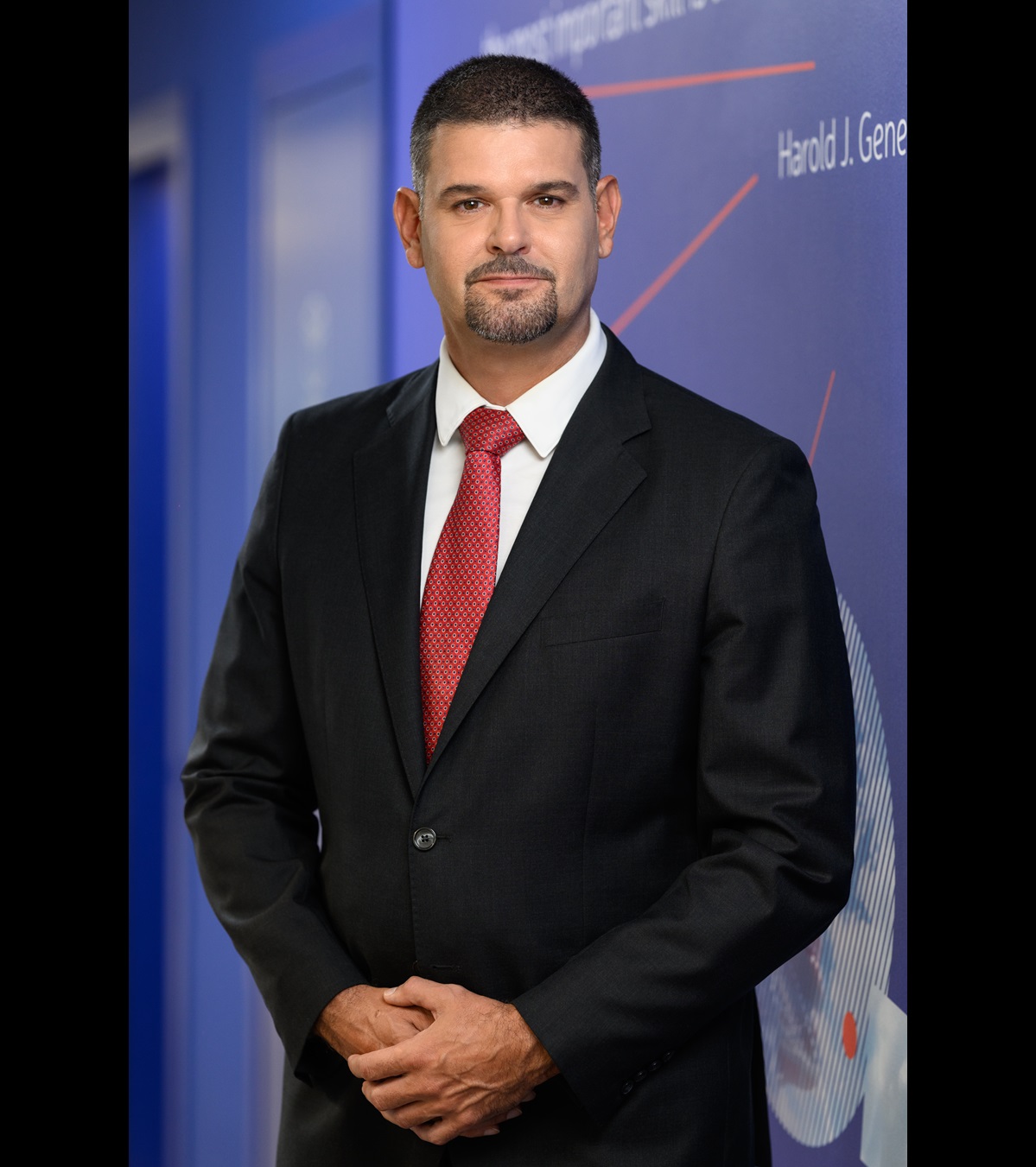 Iliya Karanikolov